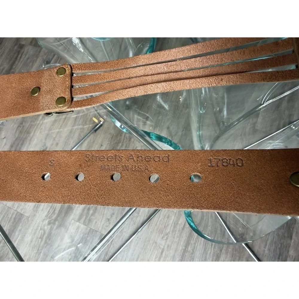 Vintage Streets Ahead Belt Women's Size S Brown Leather Gold Stud Detail 17840